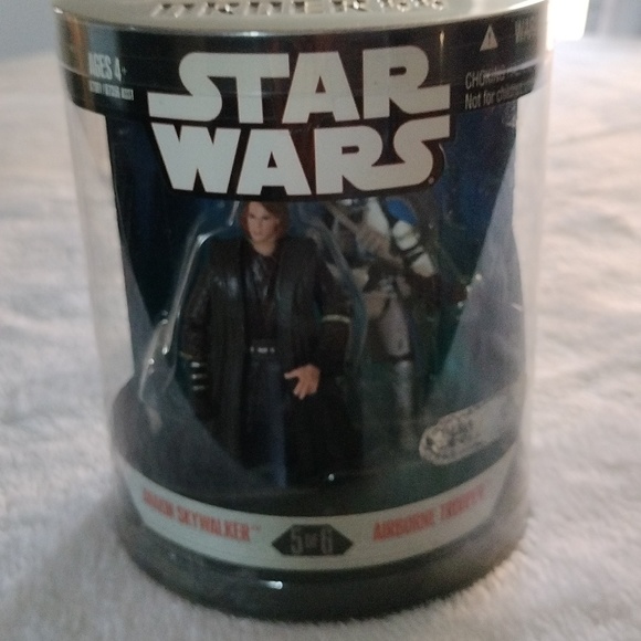 Hasbro Star Wars Anakin Skywalker / Airborne Trooper - Picture 2 of 16